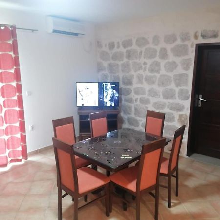 Villa Amfora Lipci Екстериор снимка