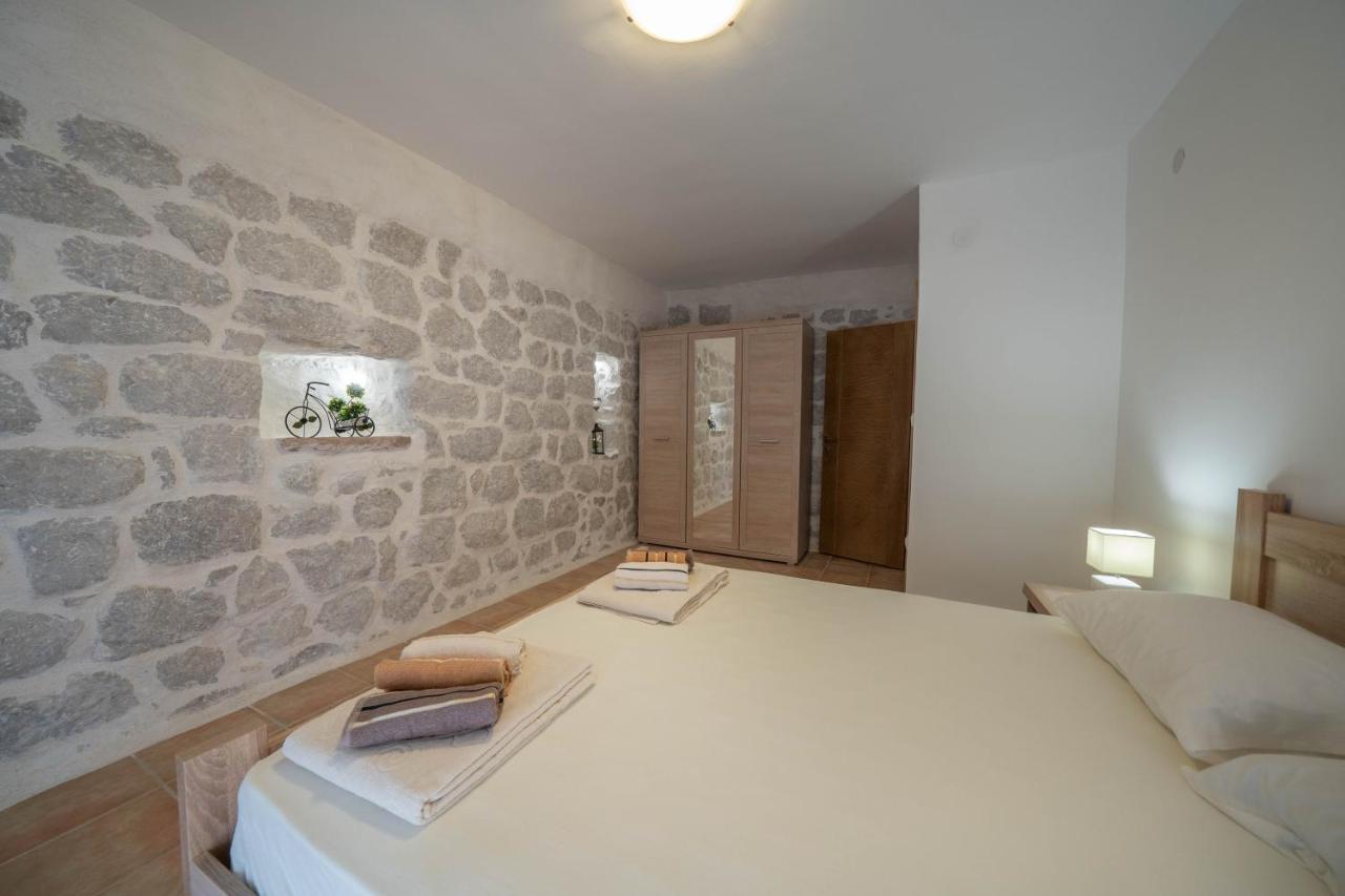 Villa Amfora Lipci Екстериор снимка